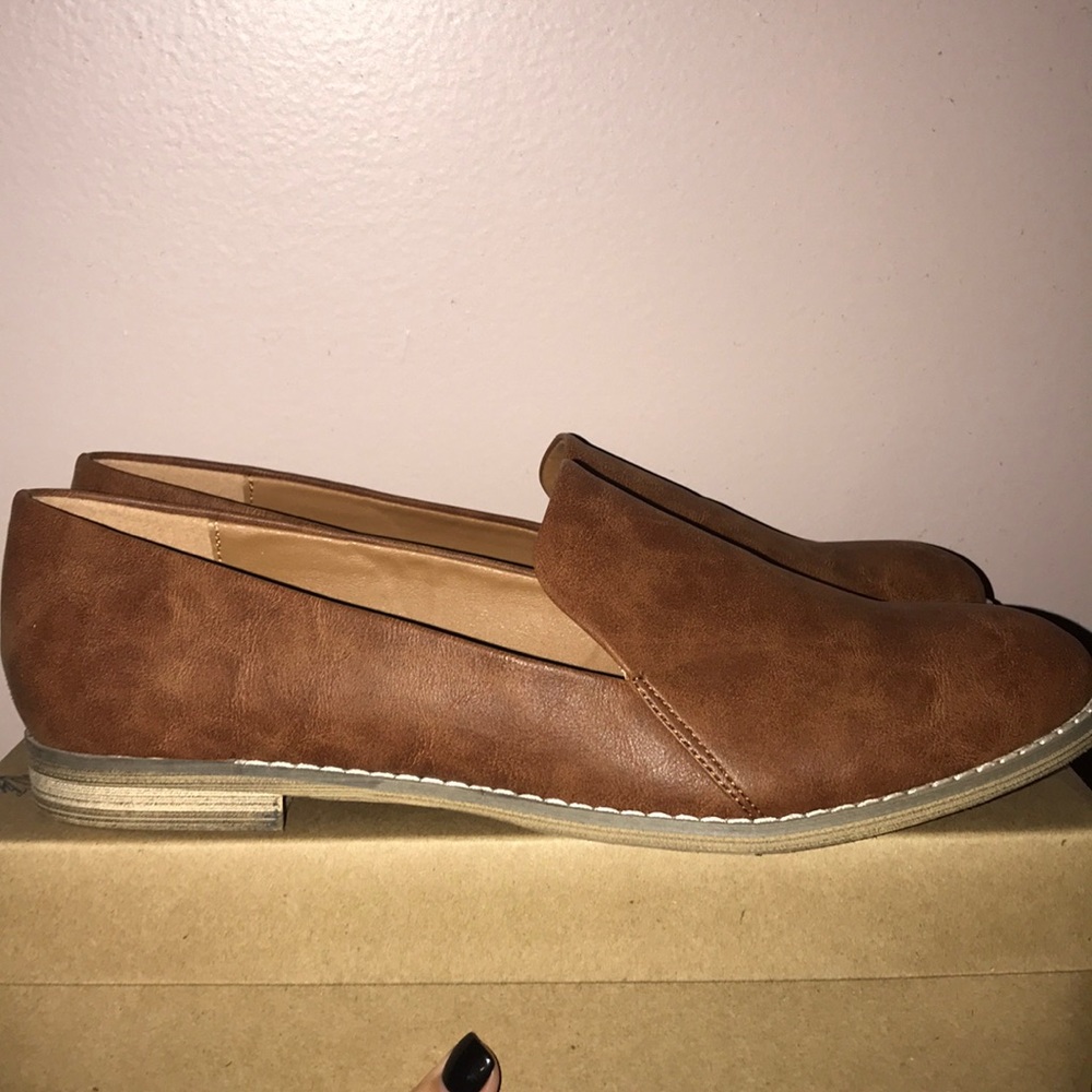 Women’s shoes